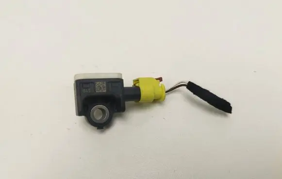 Volkswagen Amarok Airbag deployment crash/impact sensor 2H0959351