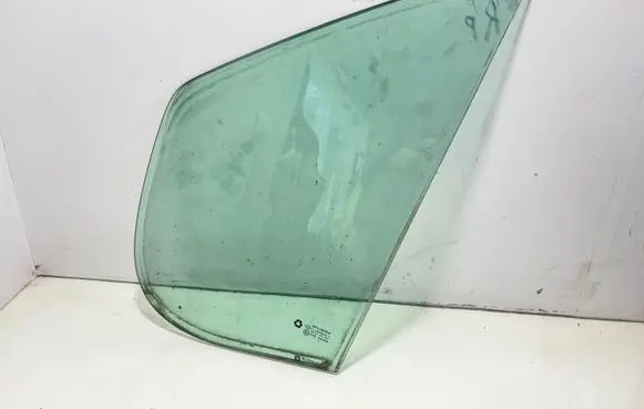 Renault Trafic II (X83) Front door vent window glass four-door AS2