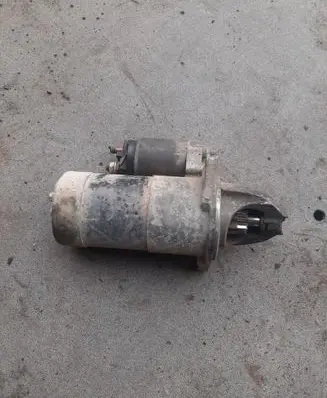 Subaru Legacy Starter motor 23300AA390 M001T84481