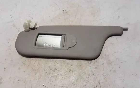 Renault Clio III Sun visor 8200294234
