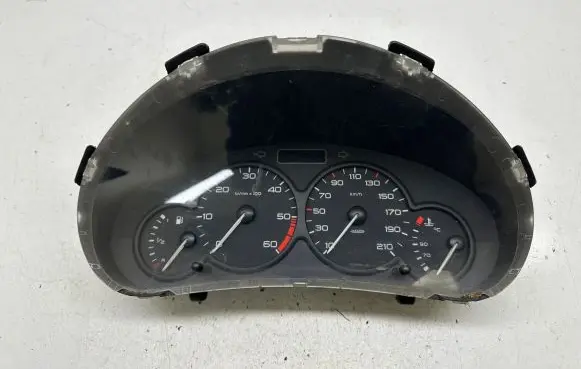 Citroen Berlingo Speedometer (instrument cluster) 9656696080 000500110