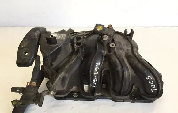 KIA Sportage Intake manifold
