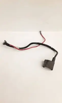 Volkswagen Golf V Positive cable (battery)