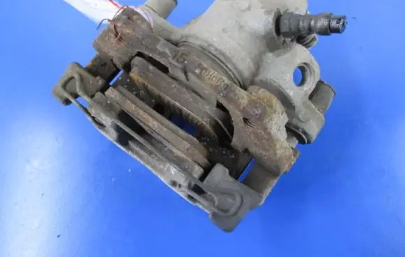 Mazda 3 I Rear brake caliper