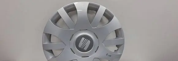 Seat Ibiza III (6L) R15 wheel hub/cap/trim 6L0601147G