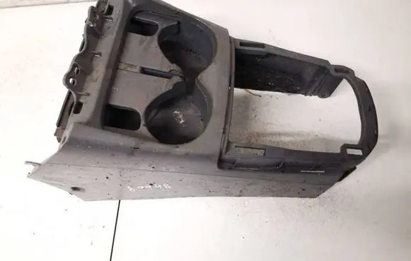 Toyota RAV 4 (XA20) Cup holder 5562042020 55620-42020