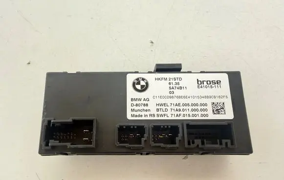 BMW XM Tailgate/trunk control unit/module 5A74B11 5B529E5