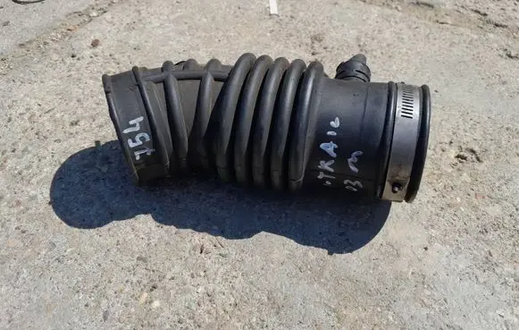 Nissan X-Trail T30 Intercooler hose/pipe