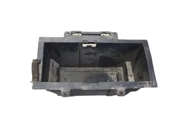 Battery box tray
