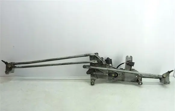 Peugeot 807 Front wiper linkage