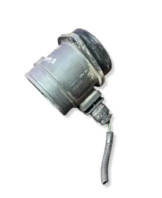 Volvo V70 Mass air flow meter 30677999 0281002730 2829067