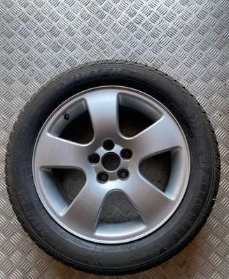 R16 alloy rim