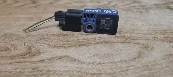 Volvo C30 Airbag deployment crash/impact sensor 31264410
