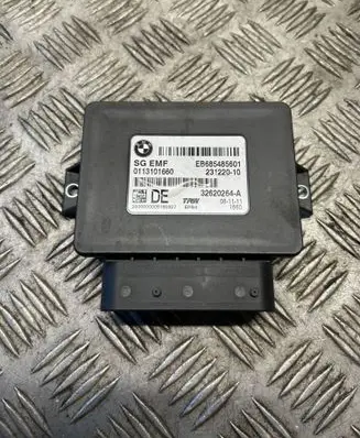 BMW 5 F10 F11 Hand brake control module 6854856