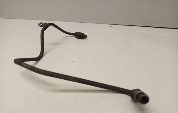 Volvo S40, V40 Turbo turbocharger oiling pipe/hose