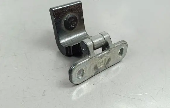 Cupra Formentor Tailgate/trunk/boot hinge