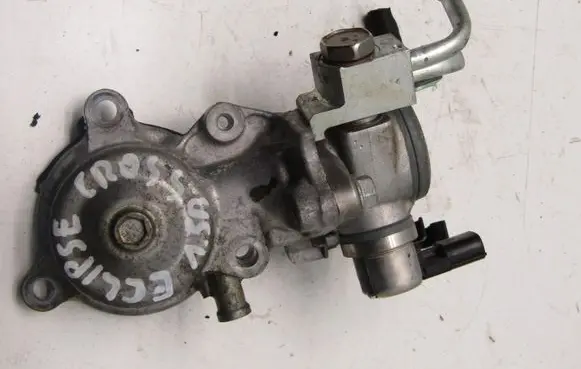 Mitsubishi Eclipse Cross Fuel injection high pressure pump 2961000550