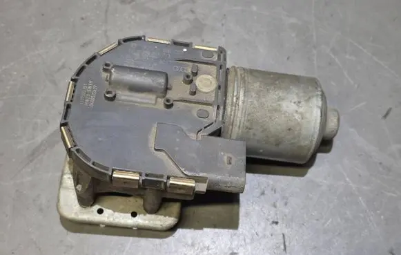 Audi A8 S8 D3 4E Wiper motor 4F2955119 0390241773 0404021