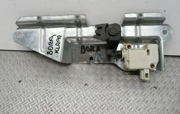 Volkswagen Bora Central locking motor 1J5827425D