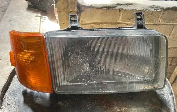 Volkswagen Transporter - Caravelle T4 Headlight/headlamp 7R0144438 30113637000 0244433320