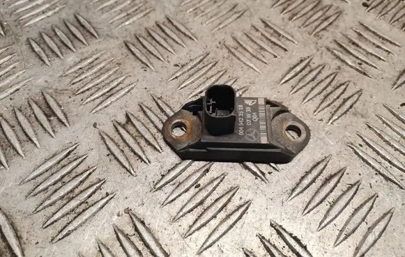 Mercedes-Benz S W221 ESP acceleration yaw rate sensor 0045423518