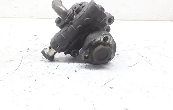 Ford Galaxy Power steering pump 7M0145157