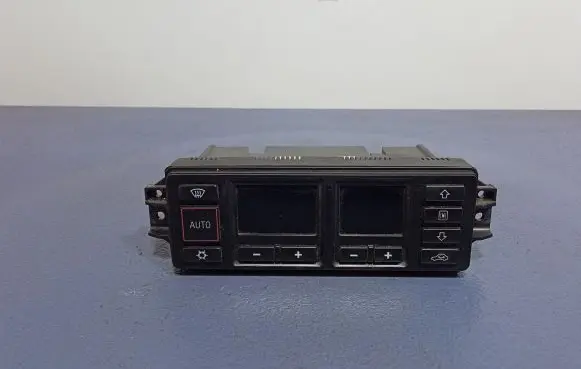 Audi A3 S3 8L Climate control unit 8L0820043M