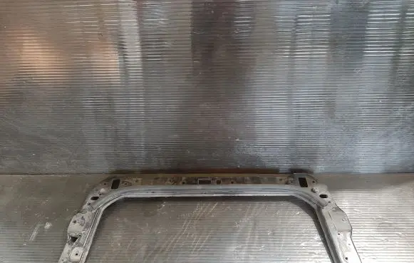 Mini Cooper Countryman R60 Top upper radiator support slam panel 3002243900