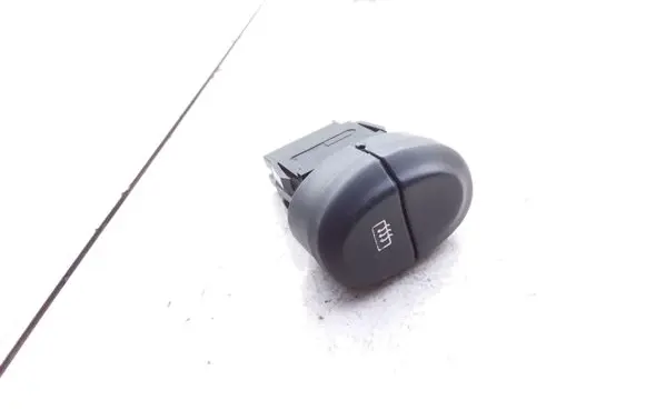 Renault Megane I Windscreen/window heater switch 429990B