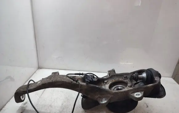 Mercedes-Benz ML W166 Front wheel hub