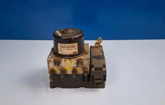 Ford Focus ABS Pump 2M512M110EC 10020403774