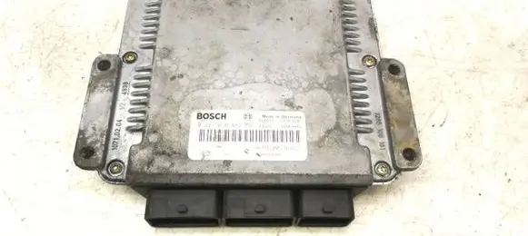 Renault Laguna II Engine control unit/module 8200126462 28SA5028 8200121886