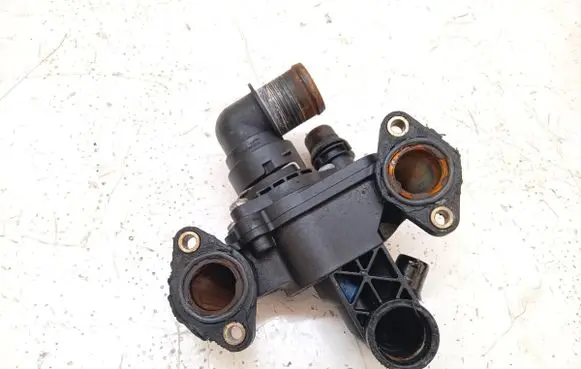 Citroen C5 Thermostat/thermostat housing 4U3Q-8A586-AF