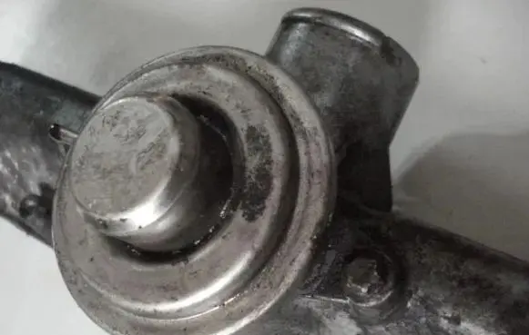 Opel Vectra B EGR thermostat 