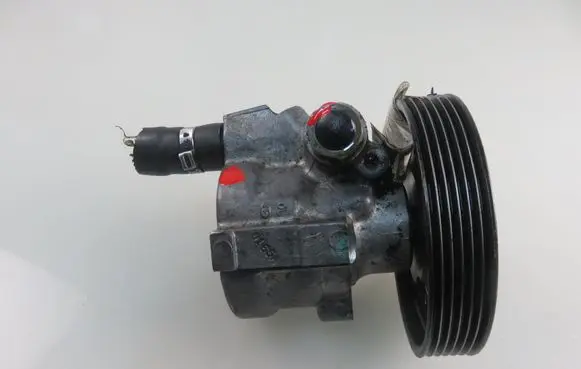 Volvo S40, V40 Power steering pump 26083376RV 26083376 8200071050