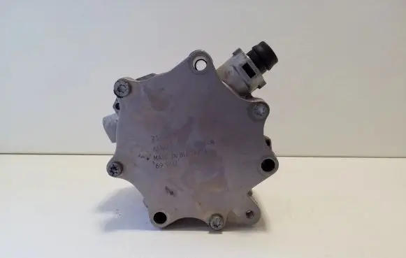 Volvo XC60 Vacuum pump 31480558