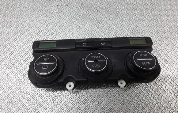 Volkswagen Golf Plus Climate control unit 74641470