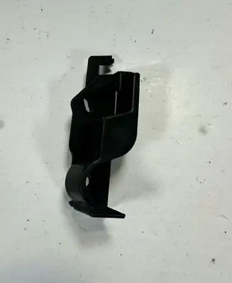 Audi A4 S4 B8 8K Fender mounting bracket