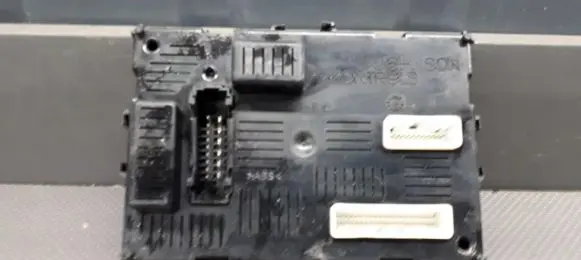 Nissan Micra Comfort/convenience module 21669390-7