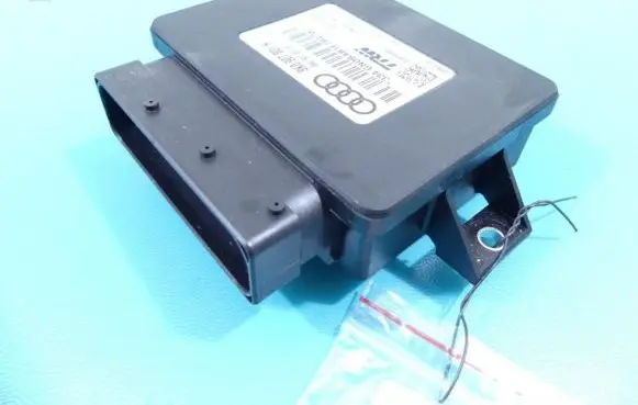 Audi A5 8T 8F Central body control module 8K0907801H IMPRK1344651