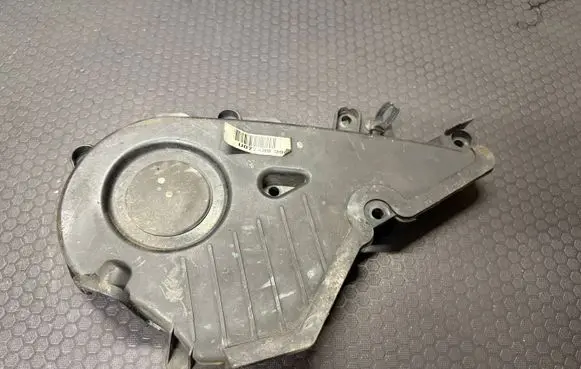 Toyota Avensis T250 Timing belt guard (cover) 90950-01357A