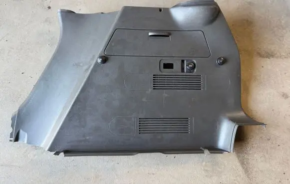 Ford Focus C-MAX Trunk/boot lower side trim panel 3M51R31148A 3M51R31148