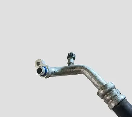 KIA Sorento Air conditioning (A/C) pipe/hose
