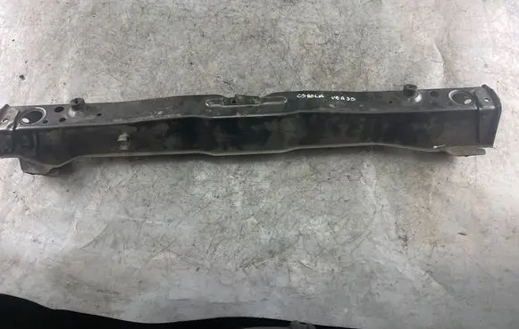 Toyota Corolla Verso AR10 Top upper radiator support slam panel