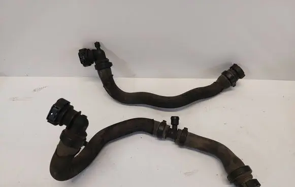 Peugeot 308 Heater radiator pipe/hose