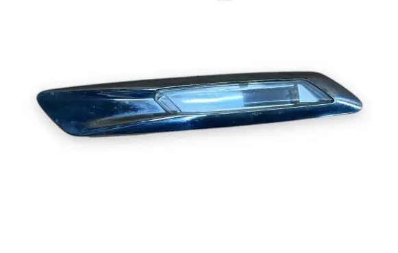 BMW 5 F10 F11 Front fender indicator light 7154167 7154169