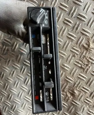 Volkswagen Transporter - Caravelle T4 Climate control unit 321819045C
