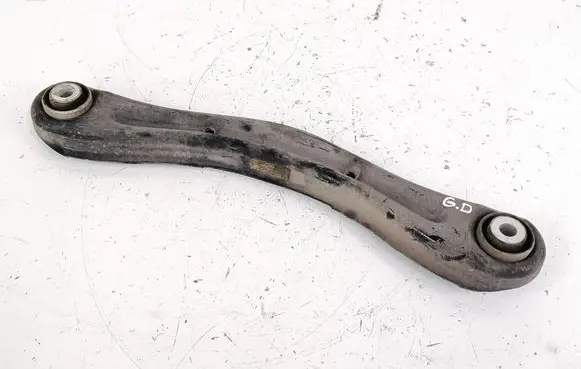 Rear control arm