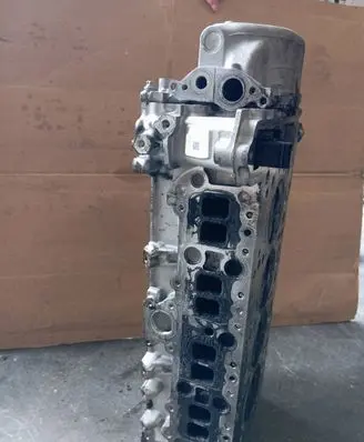 Engine head