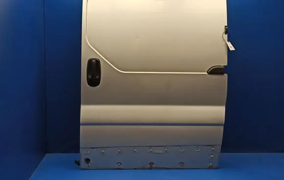 Opel Vivaro Side sliding door 
